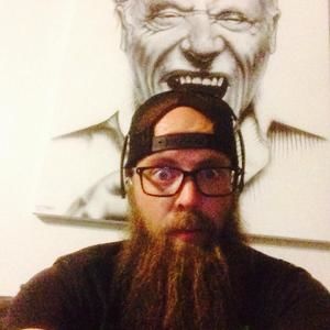 Meet your Posher, Justin